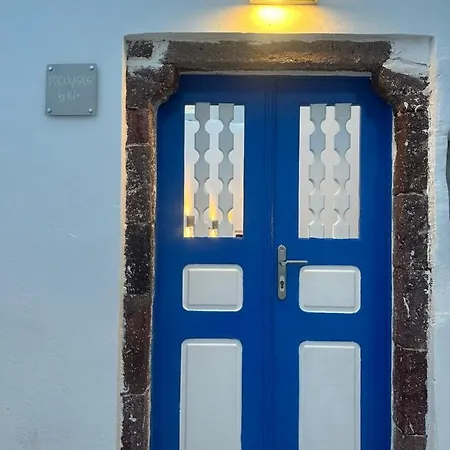 Willa Dionysos By Kefia