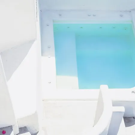 Dionysos By Kefia * Pýrgos