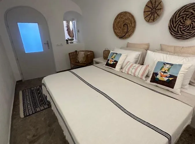 Dionysos By Kefia Willa *