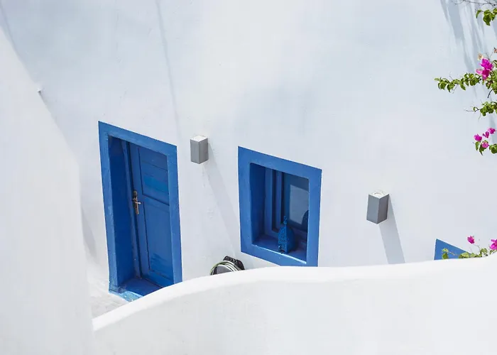 Dionysos By Kefia Pýrgos